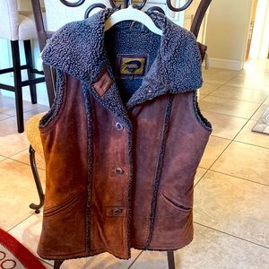 FoxRun Vintage LEATHER Womens Brown Winter Vest Sz M Four Buttons Front Pockets